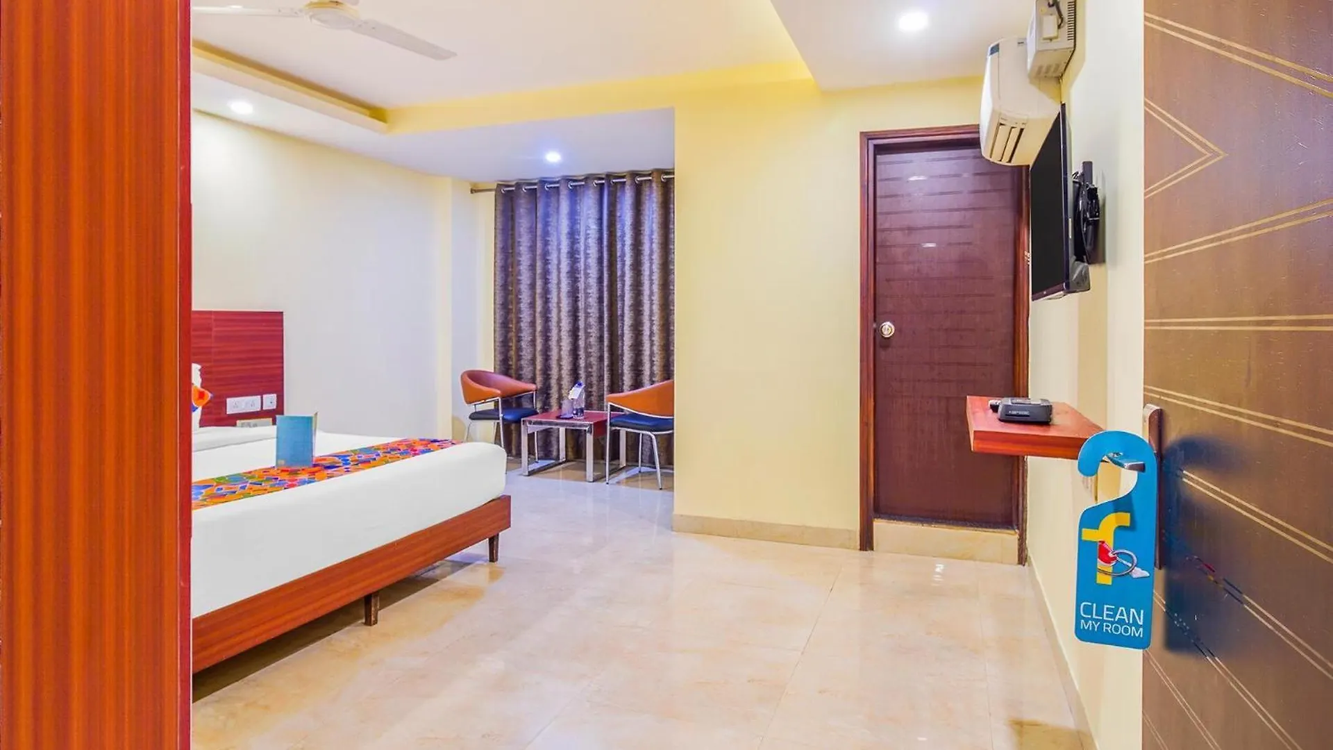 Fabhotel Vr Stay Gurgaon Hotel